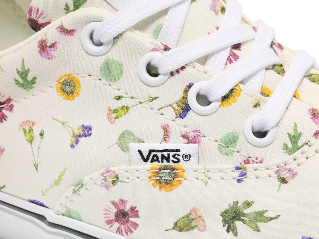 Shoes: Women's, Men's u0026 Kids Shoes from Top Brands | DSW