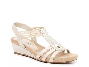 Rose gold best sale wedges dsw