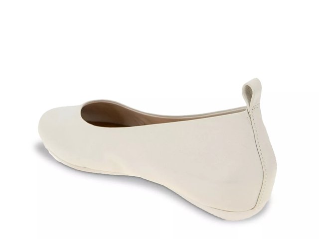 Andre Assous Nalah Flat Free Shipping DSW