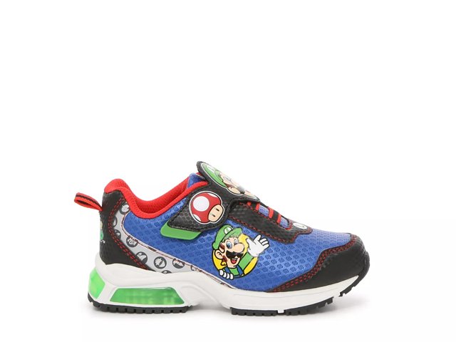 Kids flashing shoes clearance
