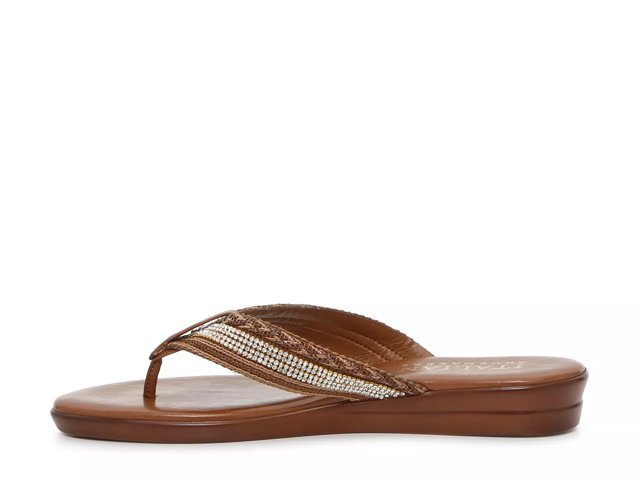 Italian shoemakers 2025 flip flops