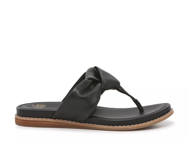 Dsw sofft sandals deals