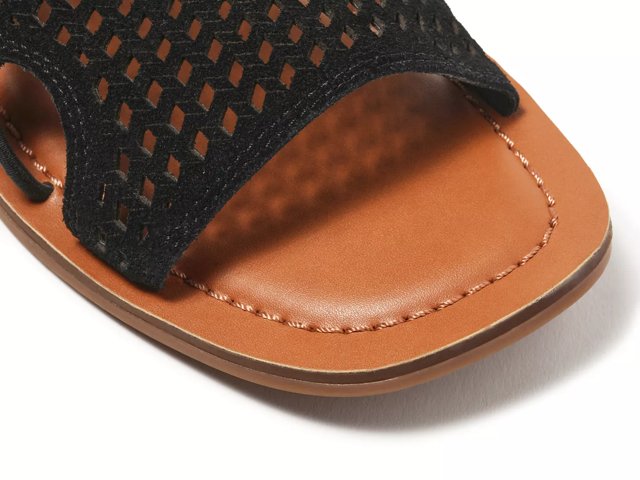 Dsw lucky sandals 2025