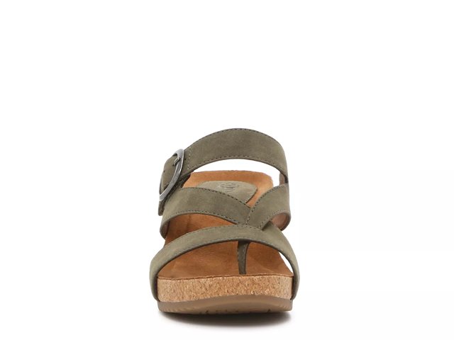 Eurosoft wedge sandals 2025
