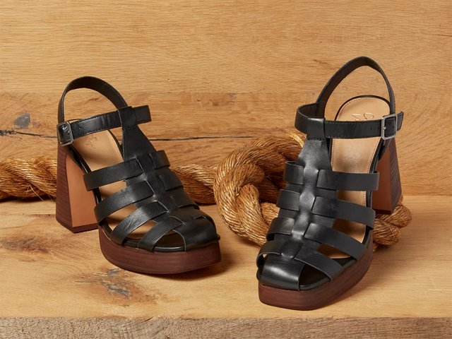 Crown vintage sandals dsw hot sale