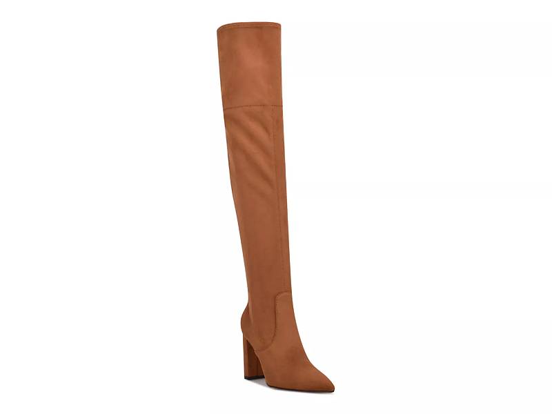 Knee high best sale boots at dsw