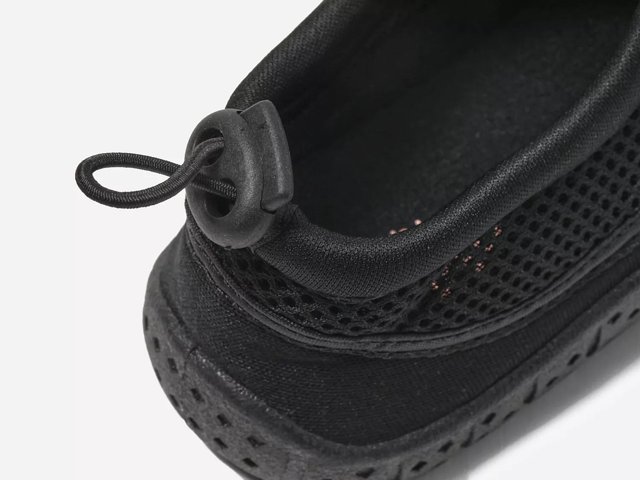 Dsw mens deals water shoes