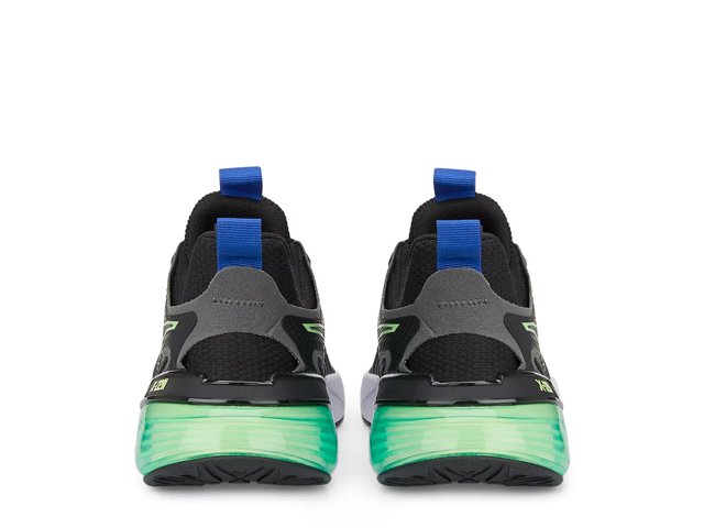 Cell shoes store