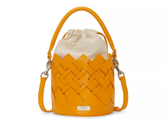 Vince Camuto Keanu Leather Bucket Bag