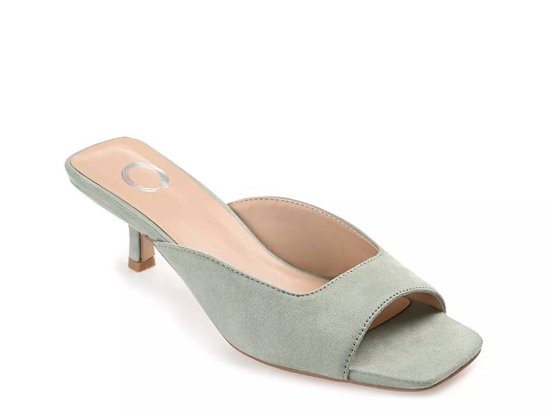 Dsw green orders sandals