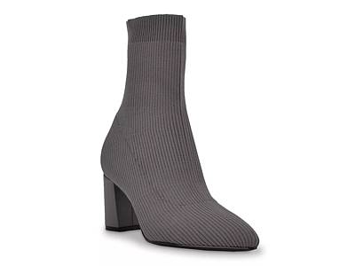 Calvin klein sock deals booties