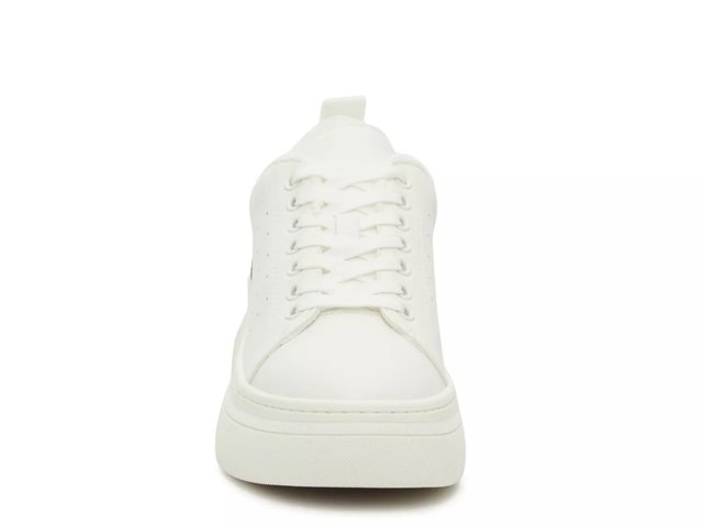 Steve madden sales derium