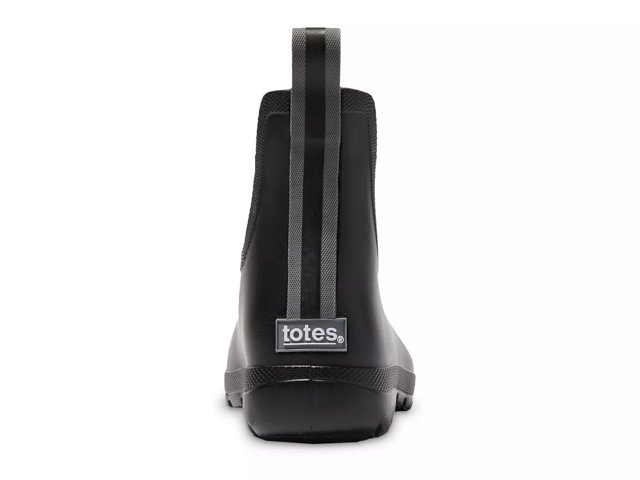 Totes store rain boots