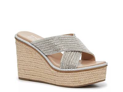 Dsw on sale silver wedges