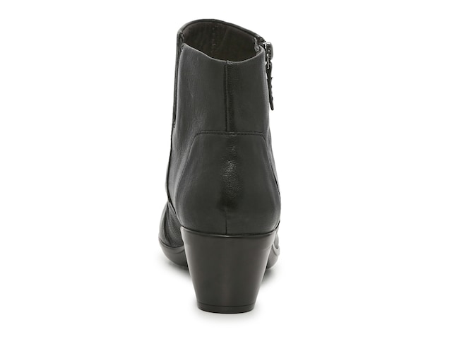 Clarks Emily Willow Bootie - Free Shipping | DSW
