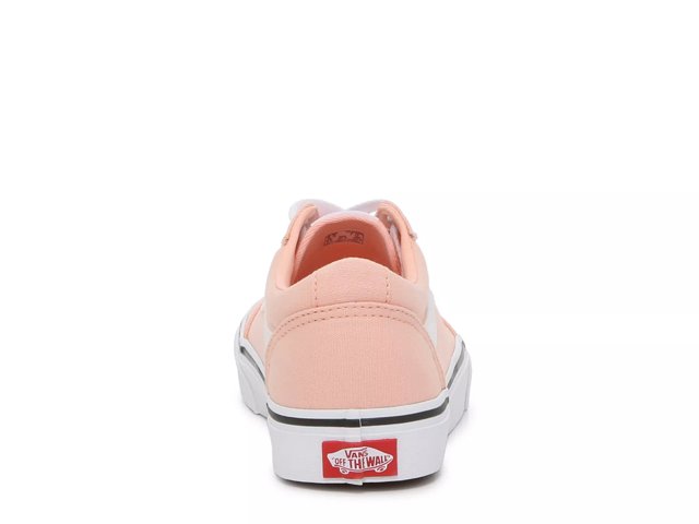 Vans Ward Lo Sneaker Women s