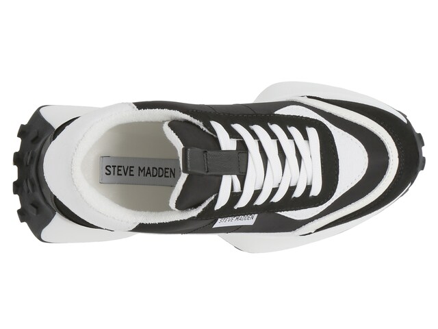 Steve Madden Diversion Retro Jogger Sneaker - Free Shipping | DSW