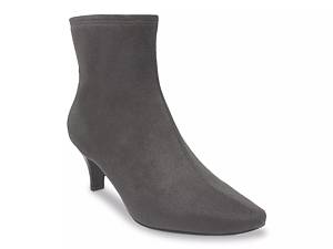 Dsw womens best sale grey booties