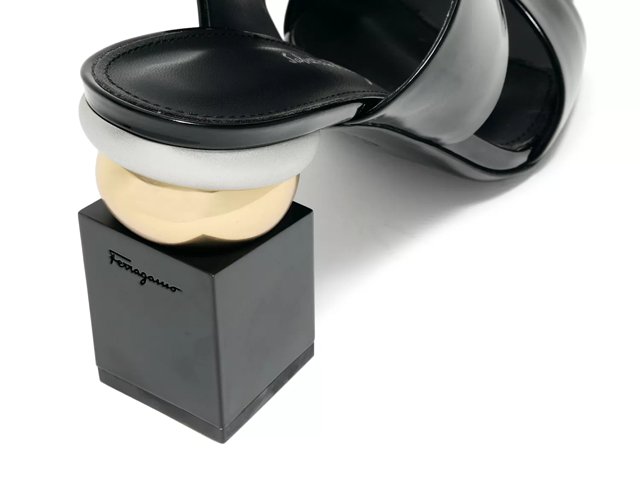 Salvatore ferragamo on sale lotten sandals