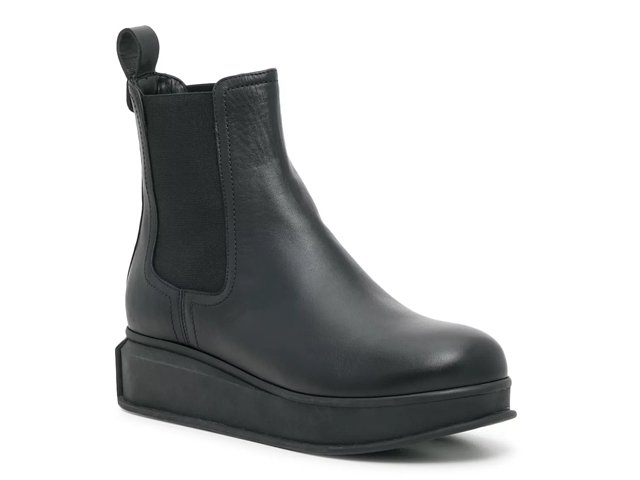 Salvatore ferragamo chelsea boots clearance