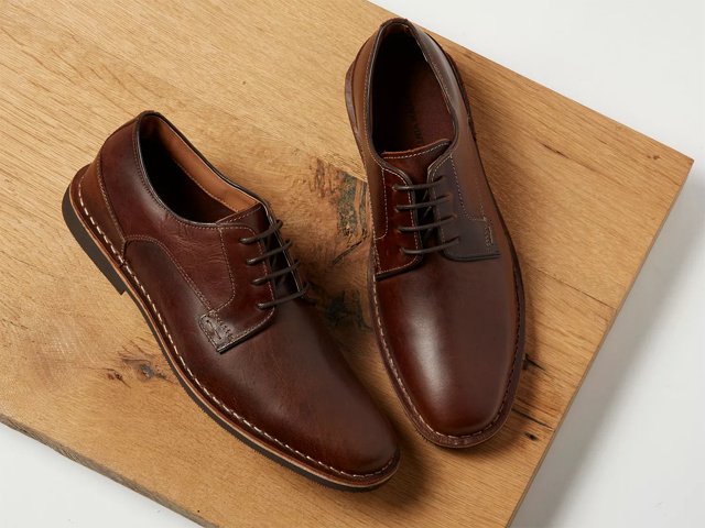Crown vintage outlet oxford