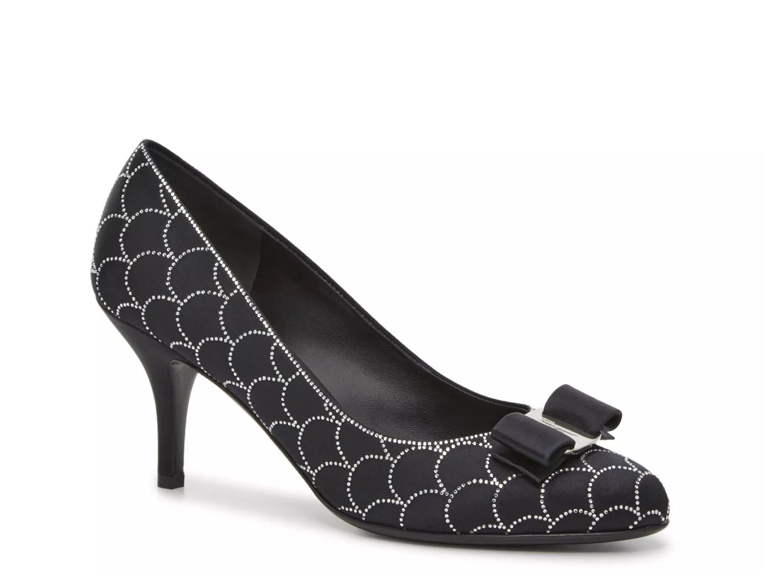 ferragamo carla pump