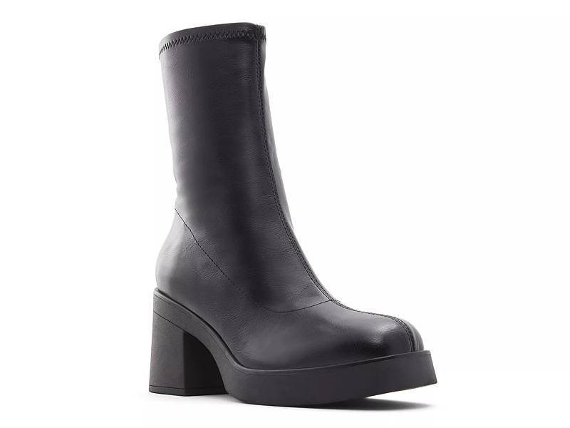 Steffanie Bootie