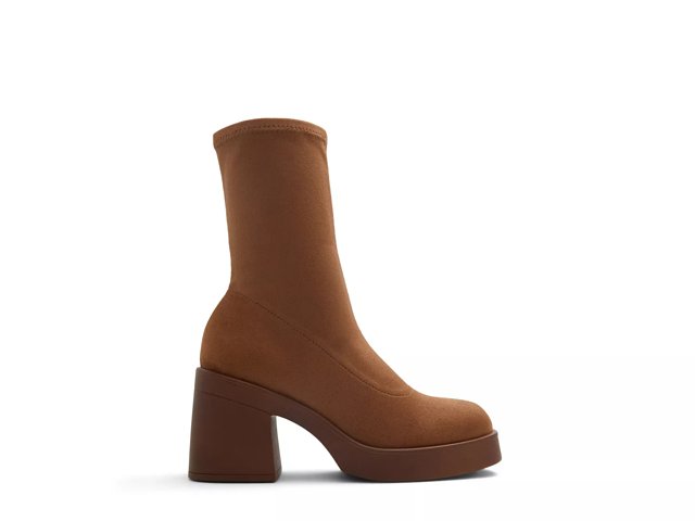 Spring booties shop dsw