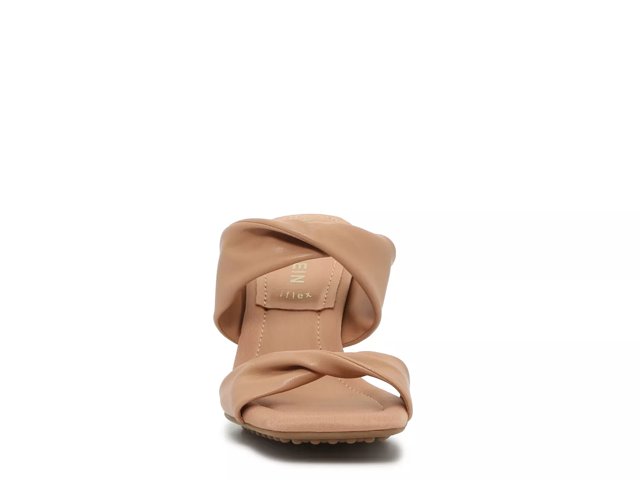 Anne klein flex sandals deals