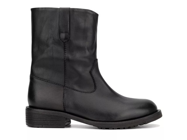 Foundry boots top