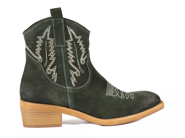 Diba true black booties top