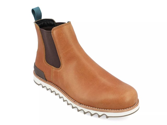 Chelsea hiking store boot