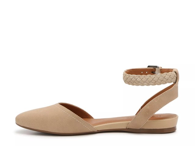 Lucky brand bondy flat sales