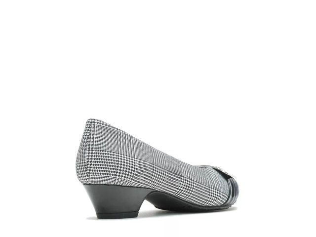 Hush puppies pleats be with you discount