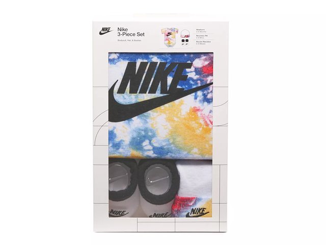 Tie dye new arrivals nike set