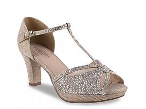 Paradox Shoes | Womens Sparkly Shoes | Color: Cream/Silver | Size: 9.5 | Lobsters15's Closet