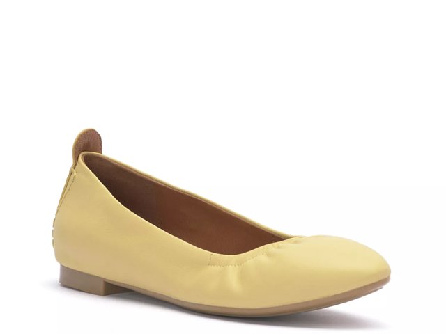 Dsw tan flats discount