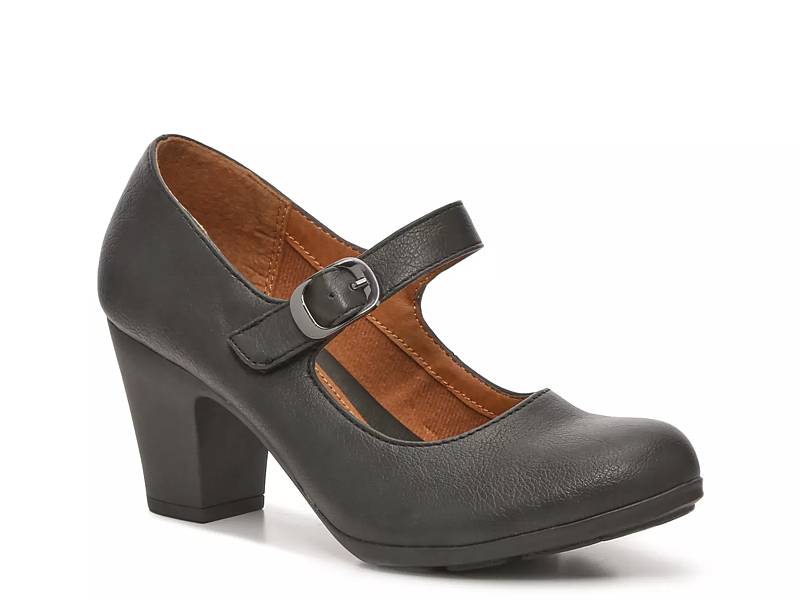 Calvin klein clearance mary jane pumps