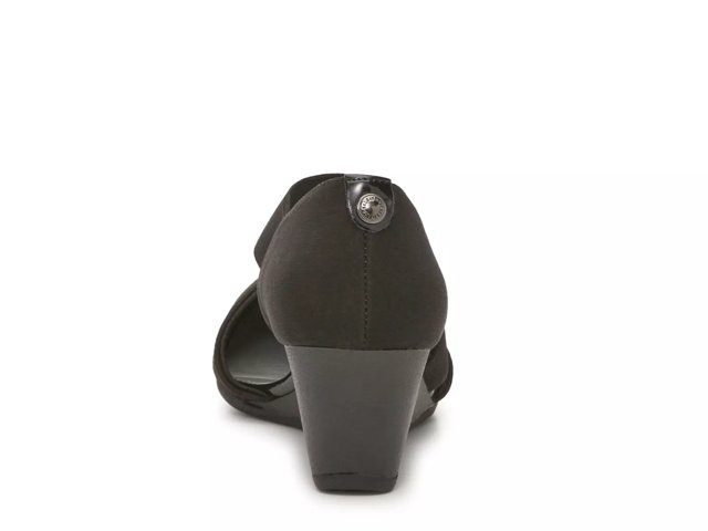 Anne klein forgive me wedge hotsell