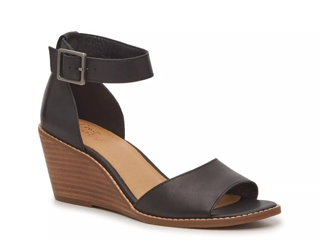 Crown vintage wedges sales