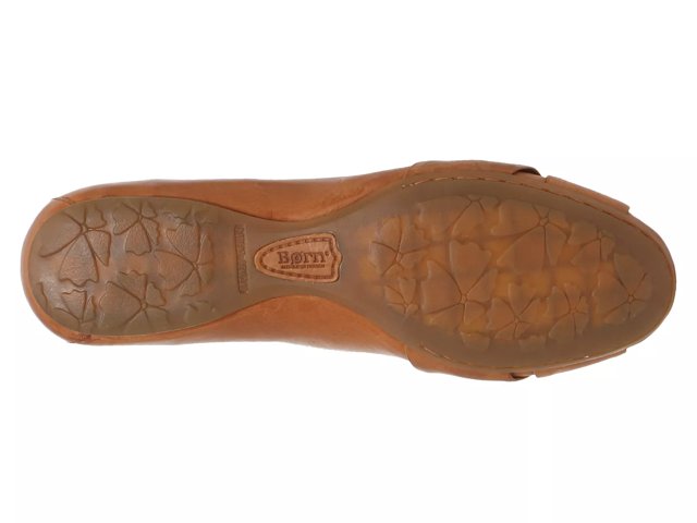 Born Lilly Ballet Flat