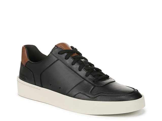 peytonです。 Peyton Leather Lace-Up Sneaker in Sneakers | Vince