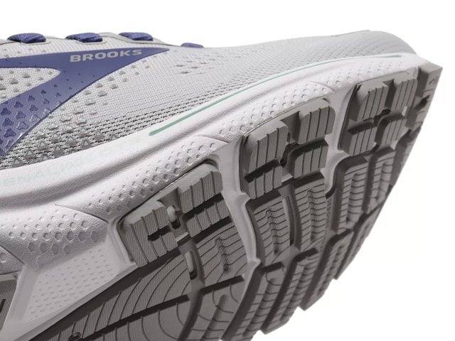 Brooks shoes at dsw deals