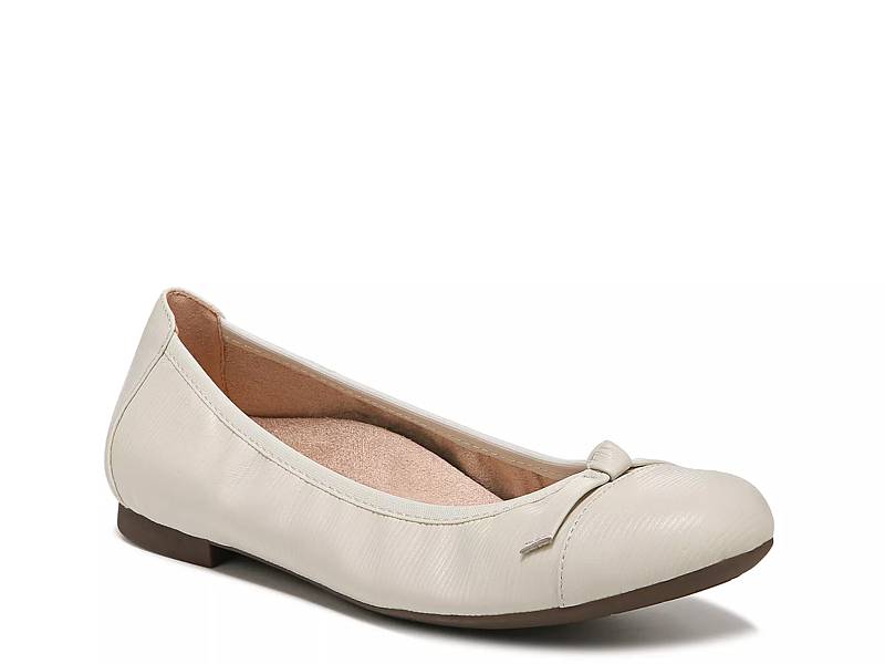 Vionic Alexa Ballet Flat - Free Shipping | DSW