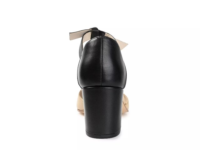 Camille Pump