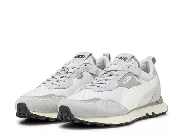 RAN⑅PUMA × FRAY I.D PUMA × FRAY I.D Sporty Chic, Elegantly Done | FRAY I.D