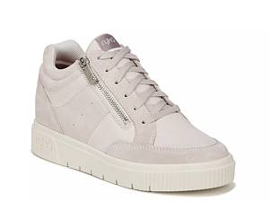 High top tennis hot sale shoes wide width