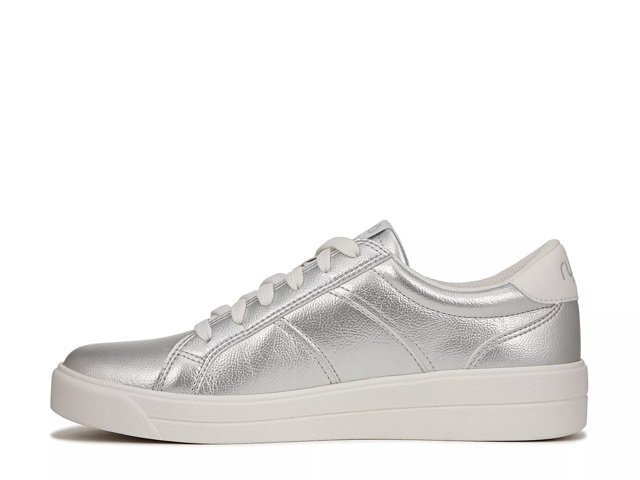 Dsw silver hotsell sneakers