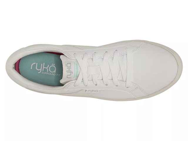 ryka vivvi snake