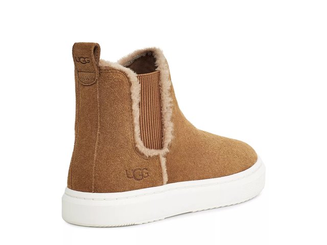 Are uggs at cheap dsw real